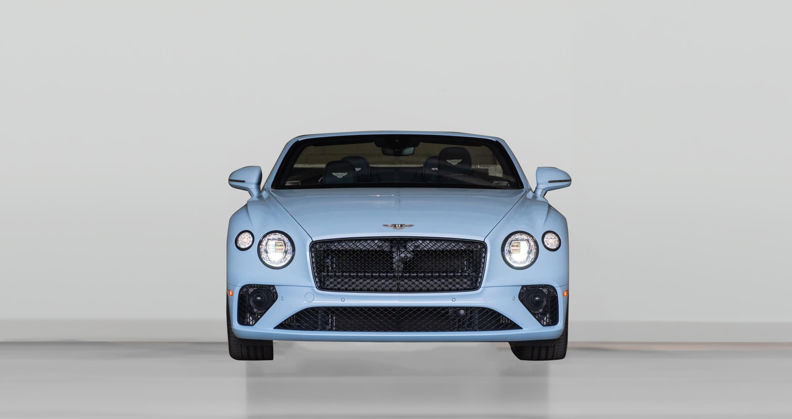 continental ,JNKD supercar Rental
